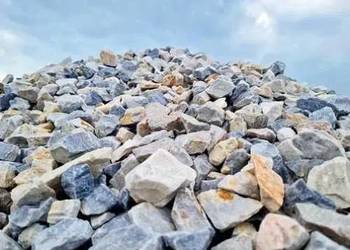 Grys Lazurowy 16-32 mm — grys ogrodowy niebiesko-szaro-biały, rabaty, opask