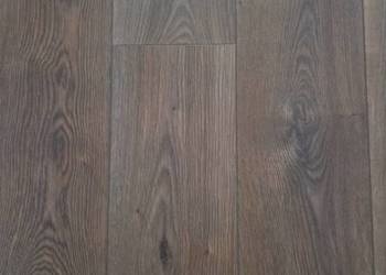 Panele podłogowe Classen AC4 brąz fuga 7 mm 5 m2