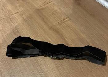 Piękny wygodny pasek z złotą klamrą S/M