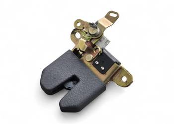 ZAMEK KLAPY BAGAŻNIKA VW PASSAT B5 FL SEDAN 3B5827505