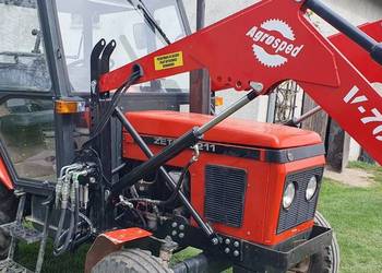 Ładowacz czołowy firmy Agrosped model V-700 Euroramka #018