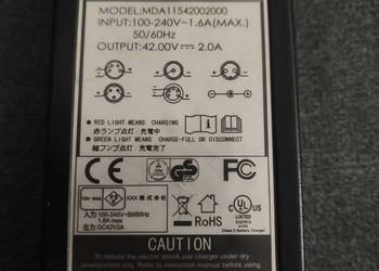 Ładowarka baterii rowerowych