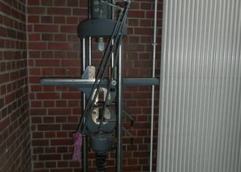 Prasa hydrauliczna wytrzymałościowa zrywarka U10