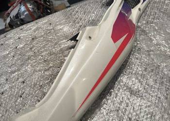 36001/1461 KAWASAKI ZXR 400 /1991/2003 Bok Zadupek Prawy N1046