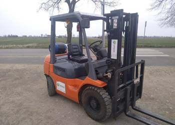 Wózek widłowy TOYOTA 7FG25, rok 2006 LPG super stan Mitsubishi Yale Nissan