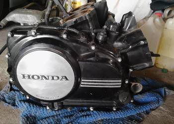 Sprzedam silnik Honda magna VF 700