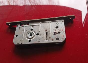 Zamek drzwi lewe skrzydło Porta nowy