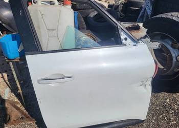 Drzwi przednie prawe Renault Scenic IV uszkodzone