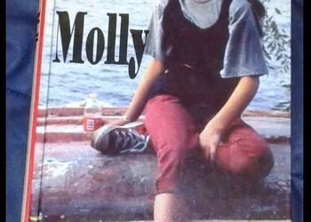 Molly - Carol Drinkwater