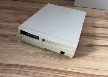 Zabytkowy komputer PC Slot 1