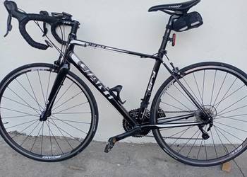 Rower szosowy Giant defy 3