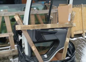 Renault premium midlum drzwi prawe prawy przód szyba prawa