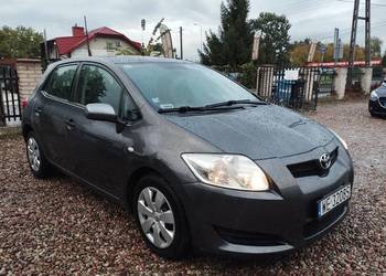 Toyota AURIS 1.6 benzyna 2009 salon Polska