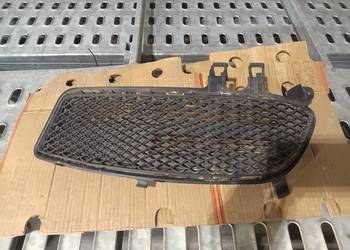 MERCEDES A W176 AMG KRATKA ZDERZAKA PRAWY PRZÓD A1768851622 A1768851422