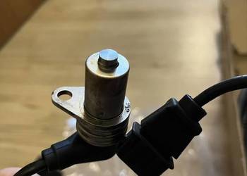 Czujnik wałka rozrządu m43 BMW e36 oem
