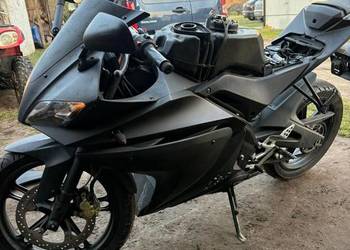 Yamaha YZF-R125 Cała na części owiewki  silnik, koła, zawieszenie,
