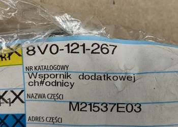 8V0121267 Audi RS3 quattro wspornik dodatkowej chłodnicy