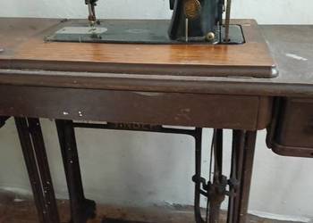 Sprzedam maszynę Singer