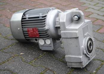 Motoreduktor 2.2kw. 162obr./min.. Firmy Bonfiglioli