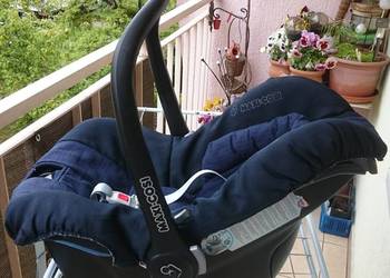 praktyczny fotelik dziecięcy, nosidełko- firmowy -maxi cosi - 20zl