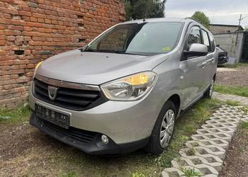 Dacia Lodgy 1.2 Tce - nowy rozrzad, klima, hak BT-Audio DRL
