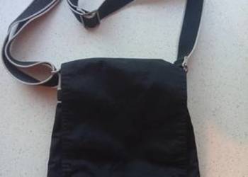 Torba listonoszka Lacoste