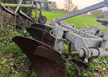 pług odkładnie lemiesze 3 skibowy