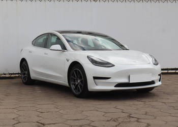 Tesla Model 3 Std Range Plus 52kWh