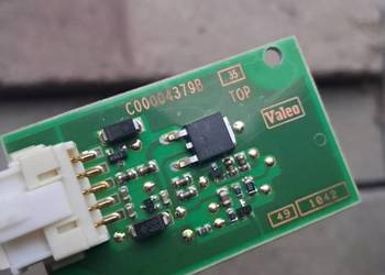 Przetwornica C00004379B Valeo BMW X1 E84 moduł LED 473070K
