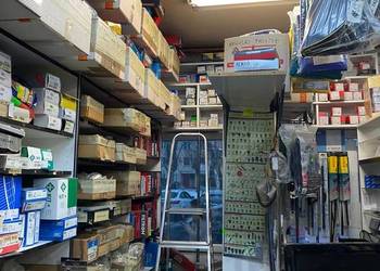 Sprzedaż pełnego asortymentu sklepu motoryzacyjnego – Sochaczew