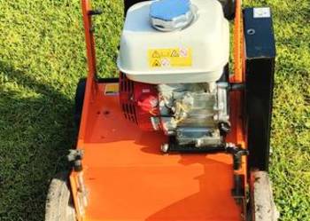 Wertykulator spalinowy elliet model L40 silnik Honda 120