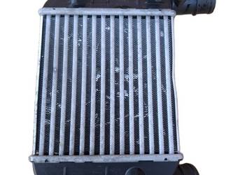 Intercooler chłodnica powietrza lewa Audi A4 2.0 TDI 8E0145805AA używa