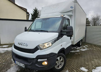 Iveco Daily 35S15 2.3 145KM bezwypadek NISKI PRZEBIEG winda FV 23% KONTENER