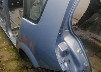 błotnik tył z szybą lewy lub prawy Renault Scenic 2Grand r.03-09