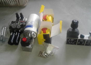 STEROWANIE DO HAKOWACA ROZDZIELACZ HYDRAULICZNY  kp 7 hak