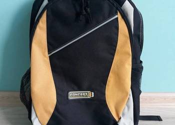 Pojemny czarno żółty plecak