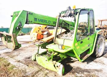 Merlo P 30.7   Łyżka