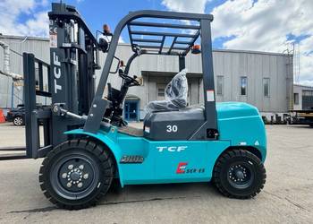 Elektryczny Nowy czołowy wózek widłowy 4,5 m  1.6 tony Serwis Goodsense DTR