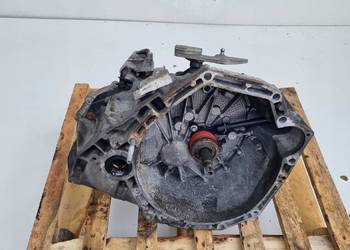 Dacia Duster I 1.5 DCI MANUALNA SKRZYNIA BIEGÓW manual TL4043