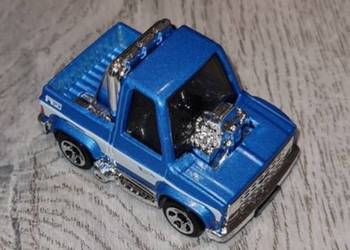 Autko samochód resorak Hot Wheels Toond 83 Chevy Silverado