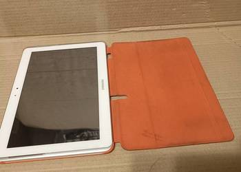 Tablet Samsung GT-P5100 z etui