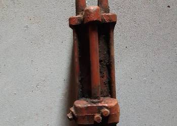 Silownik podnosnika t25