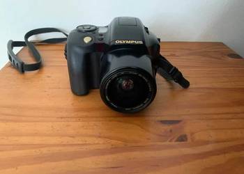 Aparat fotograficzny lustrzanka Olympus iS-100s klasyk