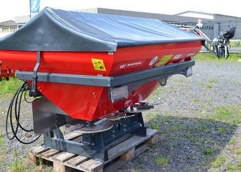 Rozsiewacz nawozów WOPROL JUNIOR II 600 l
