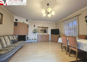 Przestronne mieszkanie w zabytkowej kamienicy.