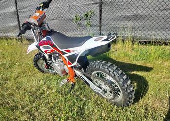 Kayo KMB 60