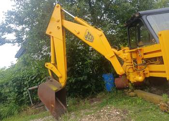 Ramie kopiące jcb 3c