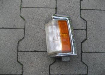 nissan terrano i 87-95r kierunkowskaz lewy chrom usa 21223922