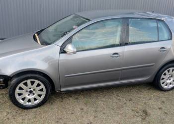 VW Golf V 5 1.9 TDI LA7T cały na części maska drzwi zderzak lusterko
