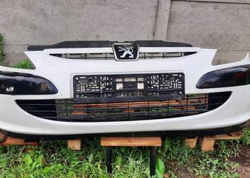 zderzak przedni biały Peugeot 307